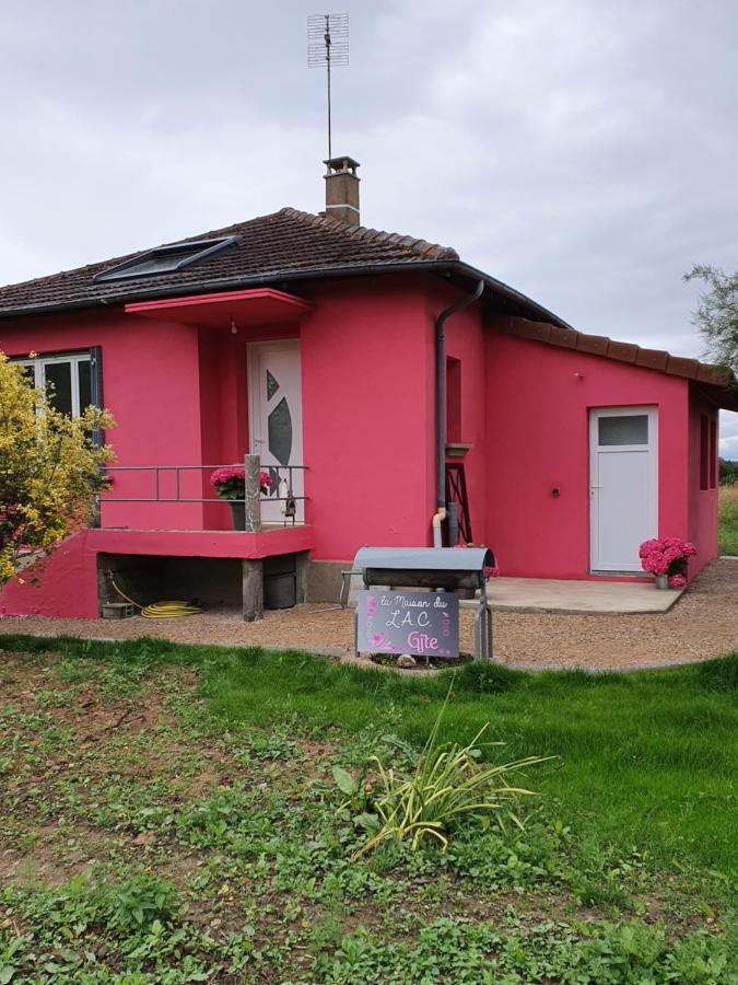 Gite De La Maison Du L.A.C Simard ภายนอก รูปภาพ